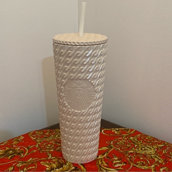 Starbucks Other - *NWT* Starbucks 24 oz Matte Cream Sheen Cable Knit Venti Tumbler - Fall 2025